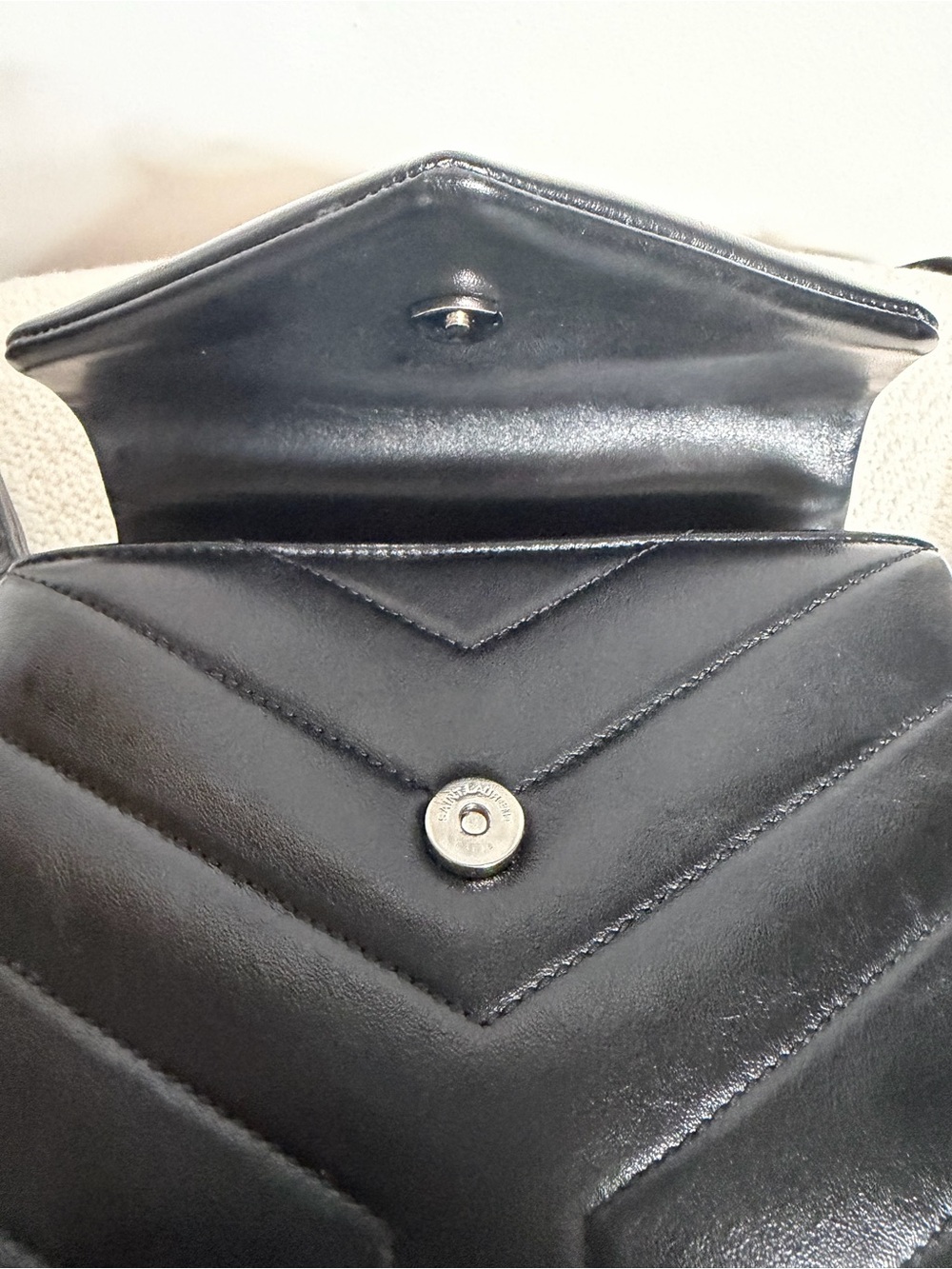 Saint Laurent Loulou Toy Black Quilted Leather Crossbody Bag - Picture 8 of 16